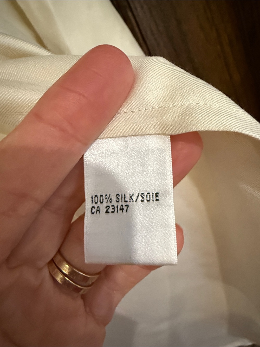 Talbots Classic Cream 100% Silk Button-Front Women's Blouse Size 8P - Picture 7 of 9